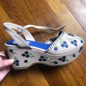 ModCloth Blueberry Wedges